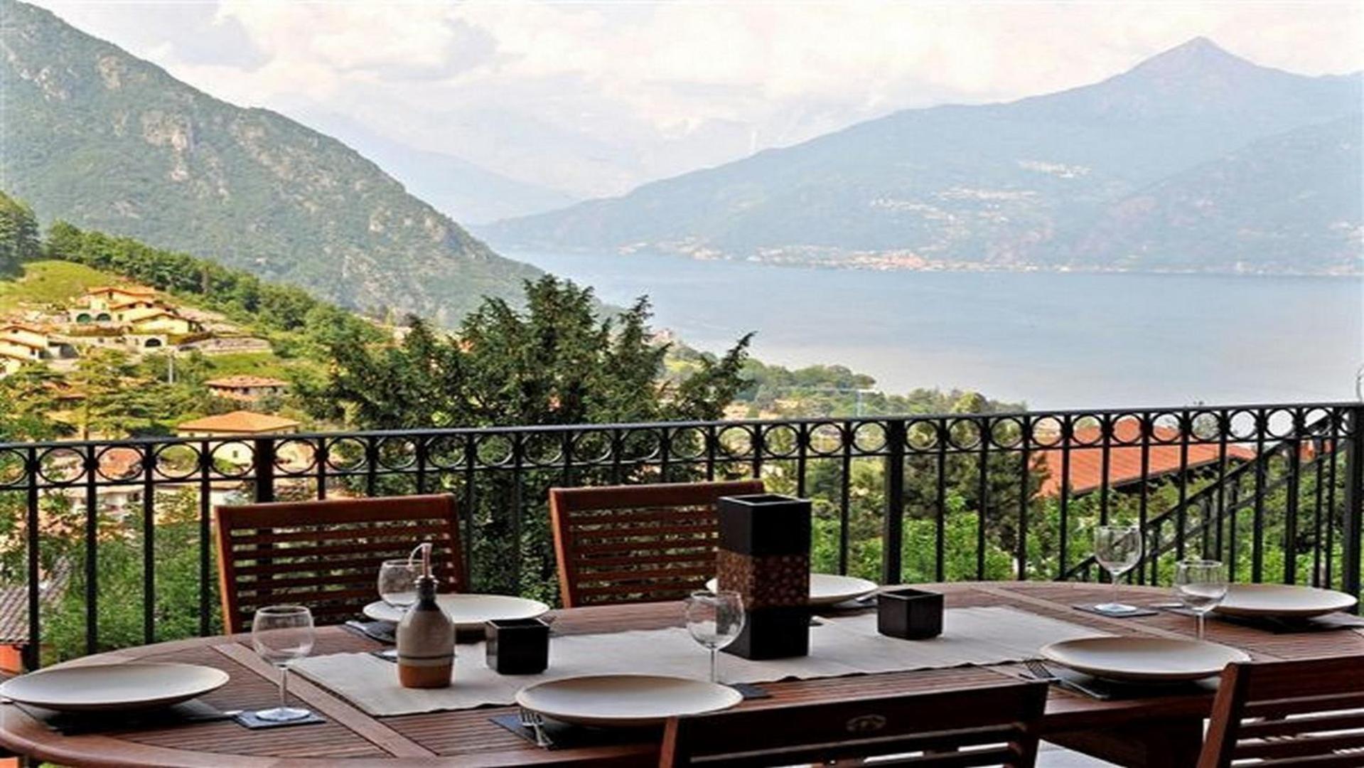 Clubhouse Villa Menaggio Ngoại thất bức ảnh
